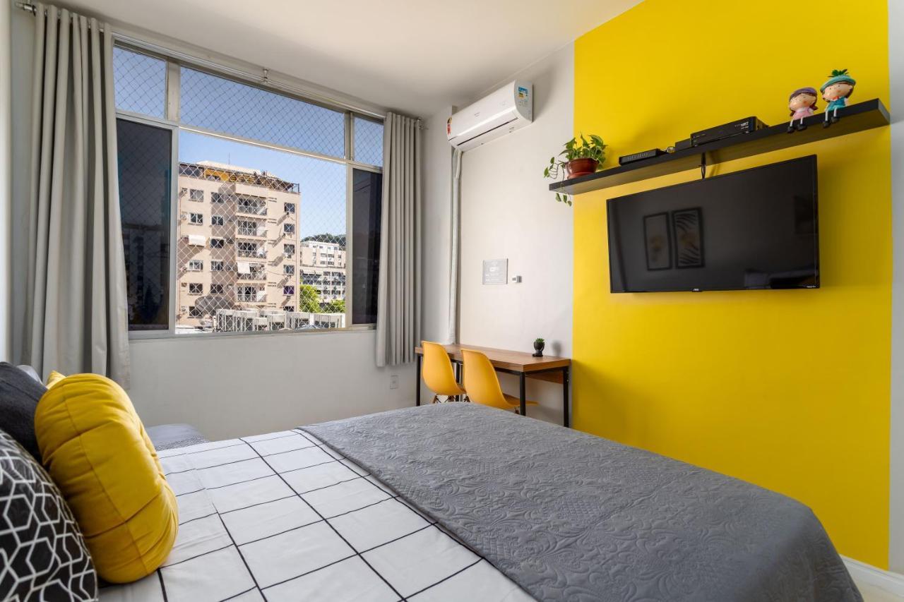 Bem Localizado Em De Botafogo, Próximo Ao Shopping E Metrô - Wi-fi 250 Mb Appartement